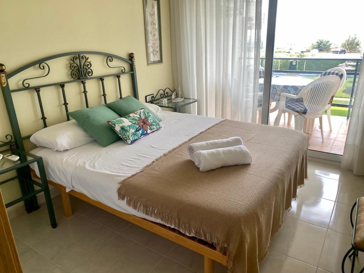 Apartamento completo frente al mar Creixell Esterno foto