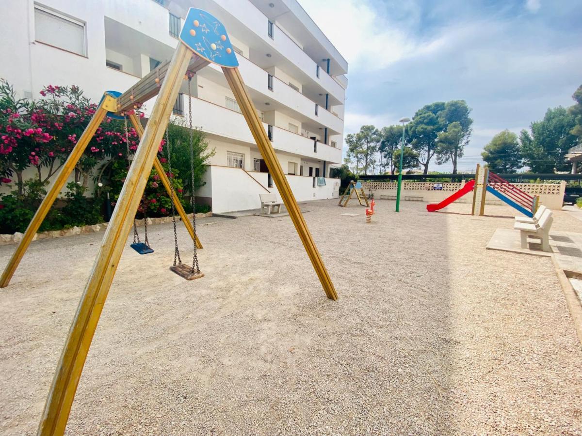 Apartamento completo frente al mar Creixell Esterno foto