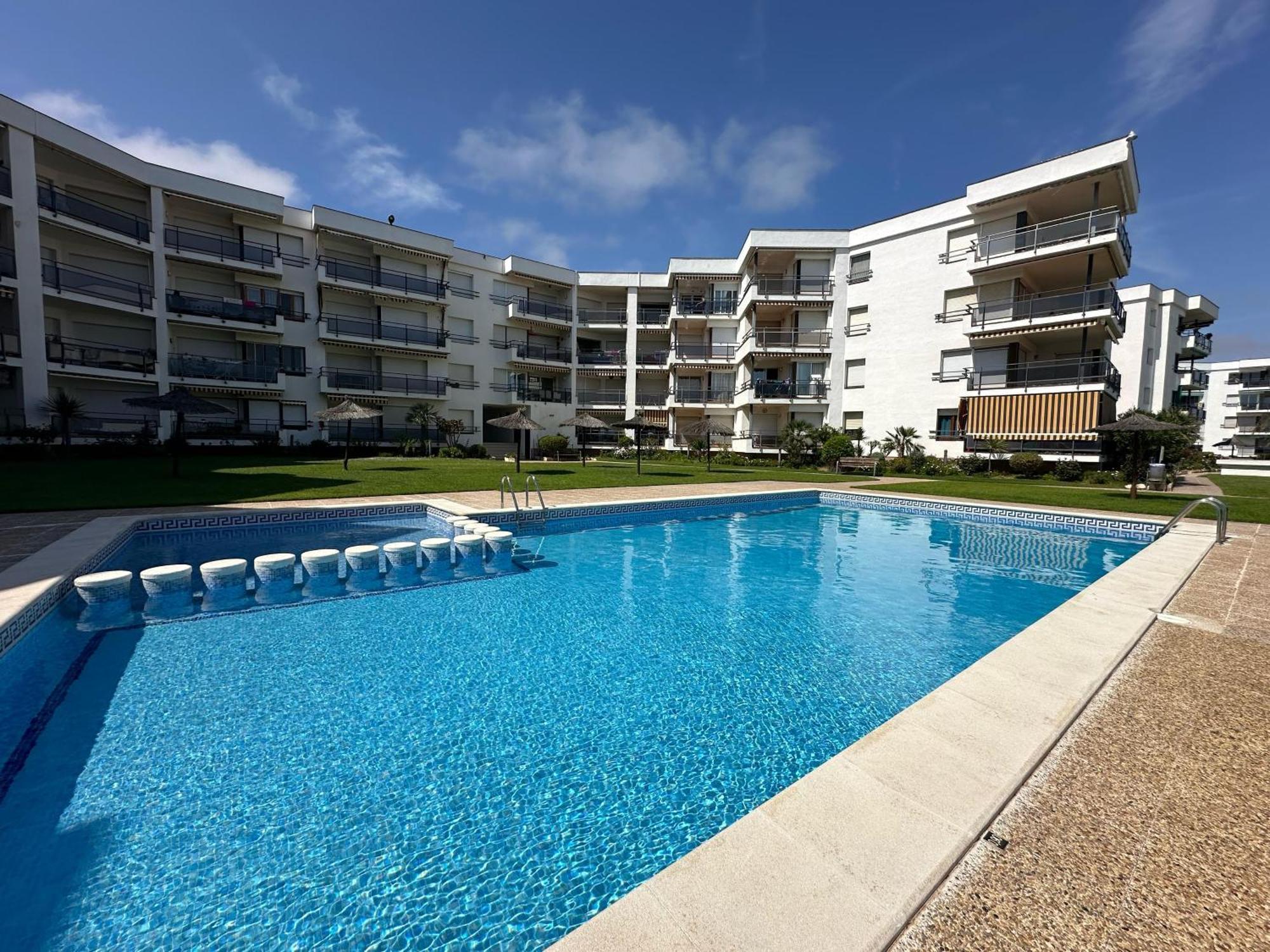 Apartamento completo frente al mar Creixell Esterno foto